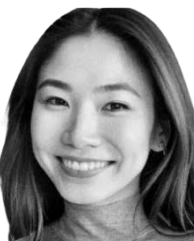 Bà Alexis Low