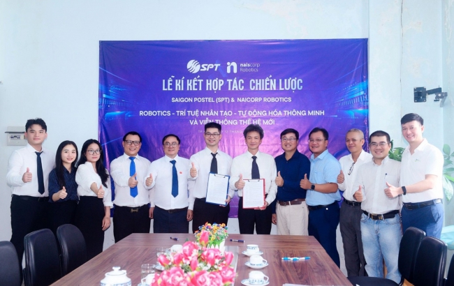 Lễ ký kết hợp tác chiến lược giữa Saigon Postel (SPT) và Naiscorp Robotics