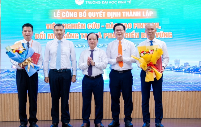 Thành lập Viện Nghiên cứu - Đào tạo FinTech, Đổi mới sáng tạo và Phát triển bền vững