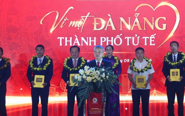 Vinh danh những cá nhân lan tỏa tinh thần phụng sự và trách nhiệm vì một Đà Nẵng tử tế