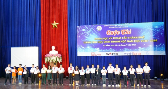 218 dự án đạt giải tại Cuộc thi Khoa học kỹ thuật cấp thành phố dành cho học sinh trung học năm học 2025-2026