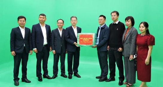 Bí thư Thành ủy Nguyễn Văn Quảng thăm và kiểm tra công tác triển khai nhiệm vụ đầu năm tại Trung tâm Hỗ trợ khởi nghiệp đổi mới sáng tạo Đà Nẵng