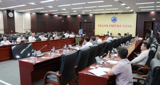 Chủ tịch UBND thành phố Đà Nẵng chỉ đạo tăng cường phát triển khoa học công nghệ, đổi mới sáng tạo và chuyển đổi số