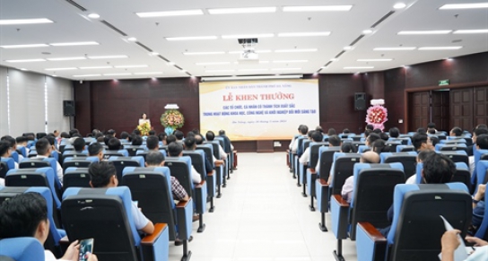 Đà Nẵng: Khen thưởng tập thể, cá nhân có thành tích xuất sắc trong hoạt động khoa học, công nghệ và khởi nghiệp đổi mới sáng tạo năm 2023