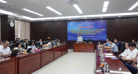 Đà Nẵng tăng cường tháo gỡ khó khăn, thúc đẩy triển khai khoa học công nghệ, đổi mới sáng tạo và chuyển đổi số cấp cơ sở