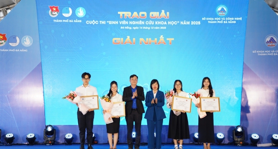 Đà Nẵng trao giải Cuộc thi Sinh viên nghiên cứu khoa học năm 2025: Lan tỏa tinh thần sáng tạo trong thế hệ trẻ