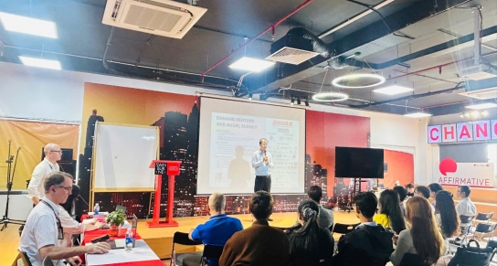 DEMO PITCHING DAVAS 2025