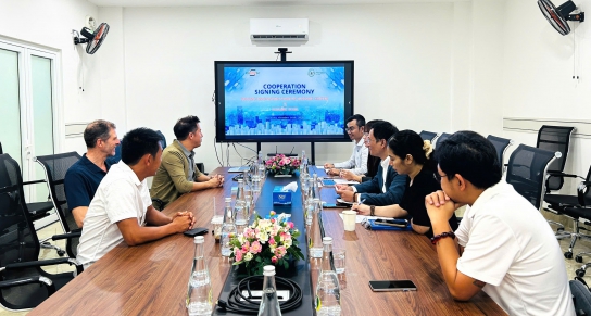 DISSC Signs Cooperation Agreement with Manabu Hubs to Help Da Nang Startups Access International Markets