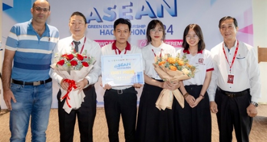 FLEXI LEG – CHÂN GIẢ CHỦ ĐỘNG CHO NGƯỜI KHUYẾT TẬT