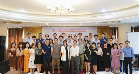 Hội thảo “Chia sẻ kinh nghiệm khởi nghiệp thành công của các Startup điển hình”