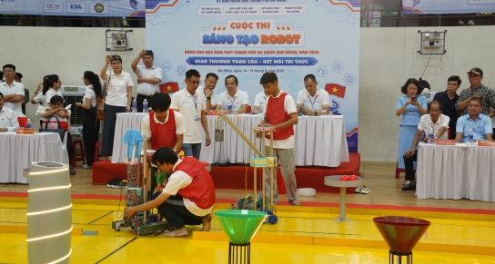 Hơn 30 đội tranh tài tại Cuộc thi Sáng tạo Robot dành cho học sinh THPT năm 2026