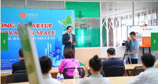 Không gian khởi nghiệp và đổi mới sáng tạo trường Đại học Đông Á