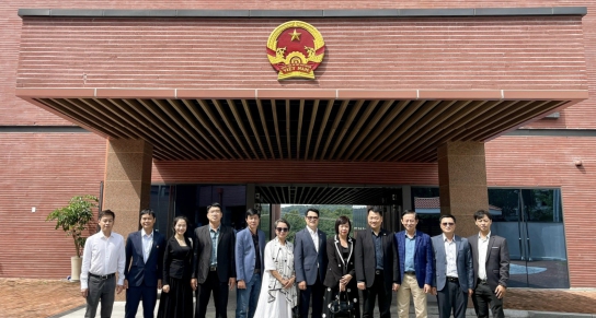 Làm việc với Đại sứ quán Việt Nam tại Hàn Quốc, Seoul Global Center và đại học Seoul Hàn Quốc