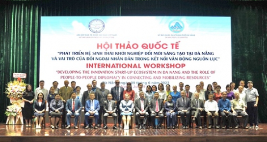 PHÁT TRIỂN HỆ SINH THÁI KHỞI NGHIỆP ĐỔI MỚI SÁNG TẠO TẠI ĐÀ NẴNG VÀ ĐỐI NGOẠI NHÂN DÂN TRONG KẾT NỐI VẬN ĐỘNG NGUỒN LỰC