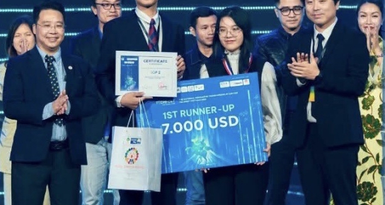 Startup Đà Nẵng đạt Giải Á Quân tại CHUNG KẾT CUỘC THI TÌM KIẾM TÀI NĂNG KHỞI NGHIỆP ĐỔI MỚI SÁNG TẠO QUỐC GIA – TECHFEST VIỆT NAM 2025