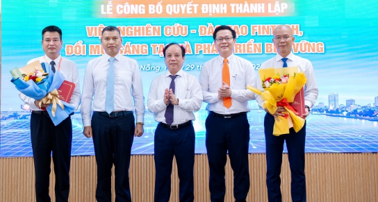 Thành lập Viện Nghiên cứu - Đào tạo FinTech, Đổi mới sáng tạo và Phát triển bền vững