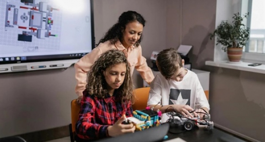 Xu hướng công nghệ phục vụ gia đình (Family tech trends)